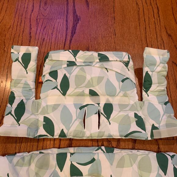 Stokke Tripp Trapp Classic Cushion MSRP $65 | Leaf Print - Picture 4 of 7